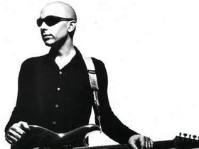 Joe Satriani: "New band sounds like early Zeppelin"